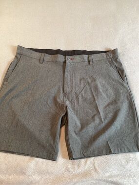RON JON Surf Shop Shorts Mens Sz 42x7.5” Flat Front Chinos Gray Performance Golf